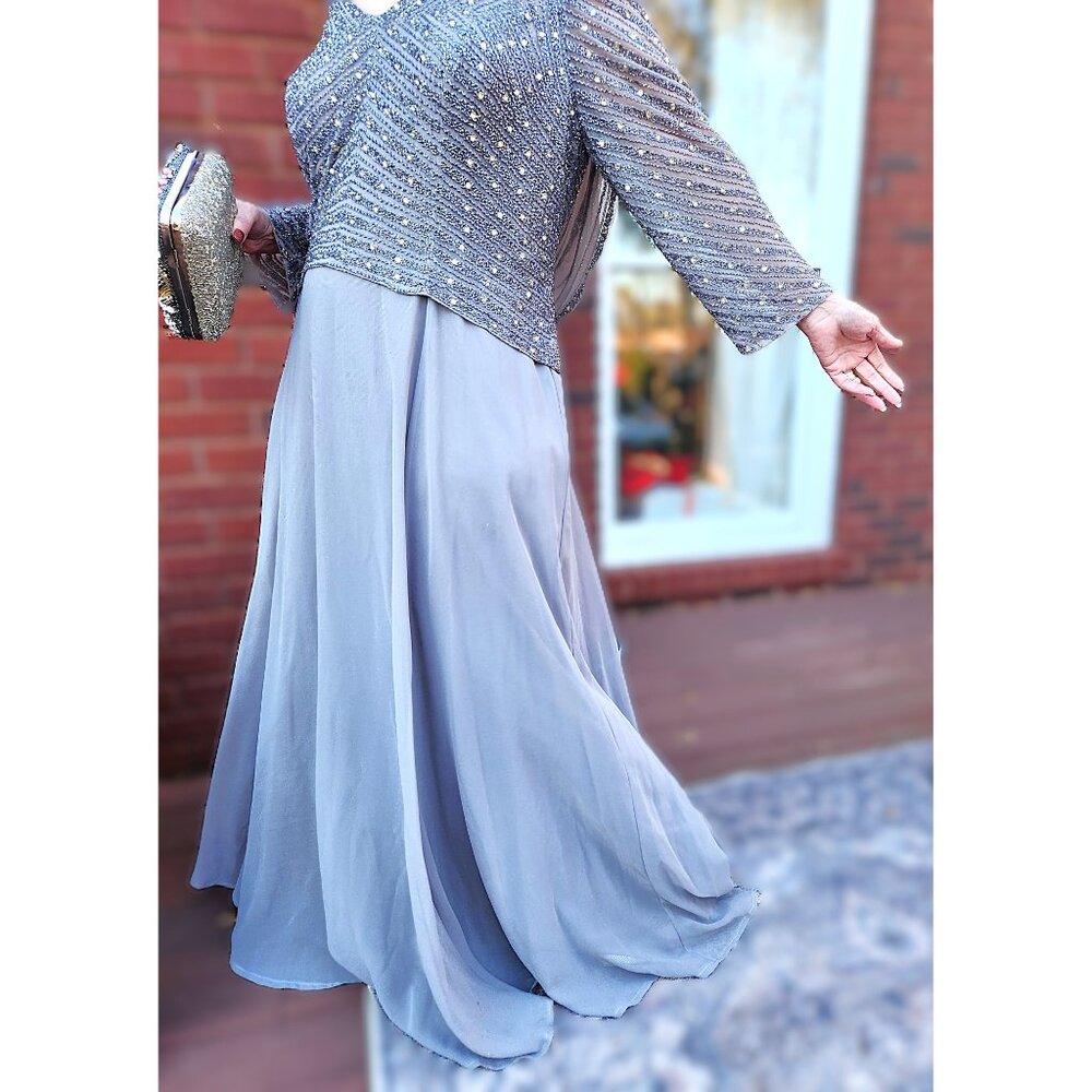 Terani Couture Glamour Chiffon Gown Beaded Cowl Back Gray Plus Sz 20 NWOT